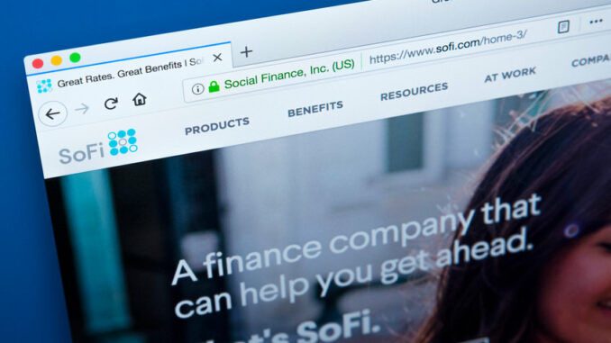 SoFi share prices down 2% after Billionaire Chamath Palihapitiya sold 15% of his position in SoFi