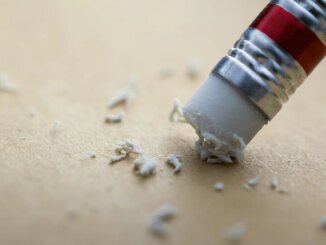 First Mover Asia: Bitcoin Erases Prior Days' Gains; Altcoins Slide