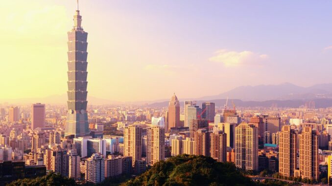 Taiwan's Surprising Interest Rate Hike; Altcoins Outdo Bitcoin
