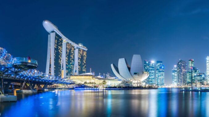 Singapore Wants More Control Over Crypto Companies That Call It Home but Aren’t There; Major Cryptos Drop