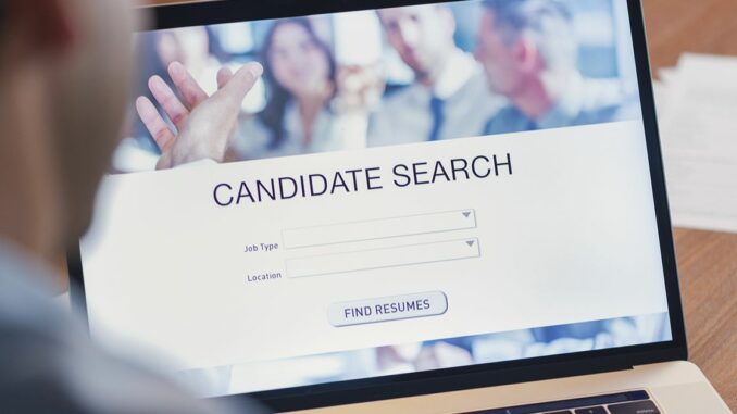 Crypto Companies Struggle With Layoffs, but Some See Opportunity to Add Talent; BTC, ETH Soar After Fed Rate Hike