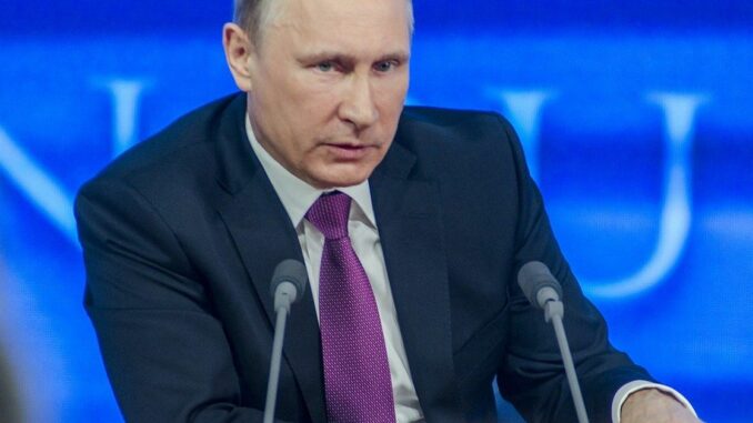 Vladimir Putin prohíbe pagos digitales en Rusia