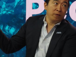 Andrew Yang Is Raising $1.5M for a Company That Plans to Reward Volunteers With Crypto