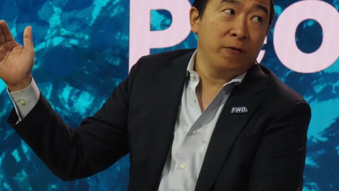 Andrew Yang Is Raising $1.5M for a Company That Plans to Reward Volunteers With Crypto
