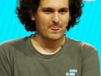 Bankman-Fried Praises Regulators Hours After Saying 'F*** Regulators'