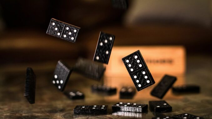 More FTX Fallout as Traders Turn Defensive