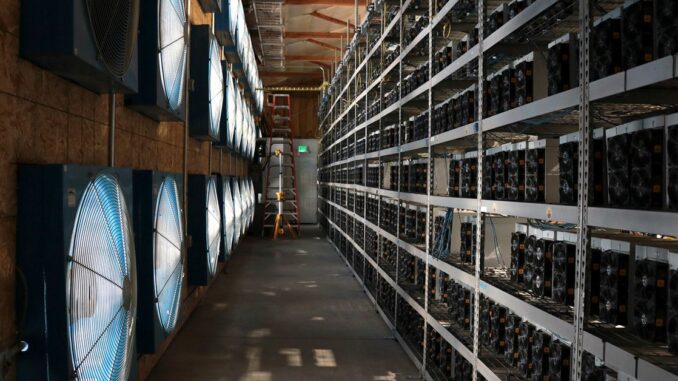 Bitcoin Miner Bitfarms Looks to Amend BlockFi Loan, Warns of Default