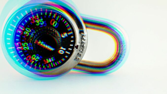 Crypto Analysts Warn Against Shorting DYDX Ahead of $200M Token Unlock