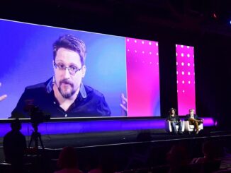 Edward Snowden: Researchers Should Train AI to Be ‘Better Than Us’