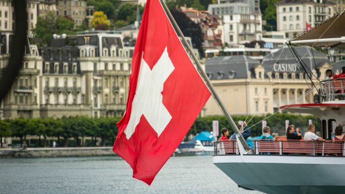 Swiss Government-Owned Bank PostFinance to Offer Customers Crypto