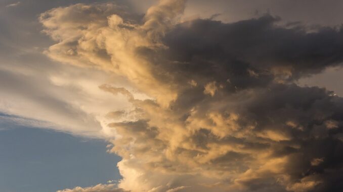 Bitcoin's 'Ichimokou Cloud' Suggests Deeper Drop Toward $24K: Technical Analysis
