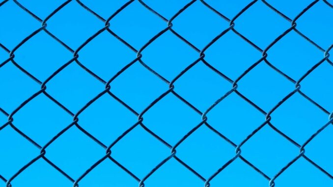 A Wall Street (Crypto) Analyst’s Take on ChainLink: Crypto Long & Short