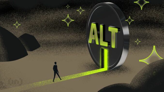 Weekend Winners: These 3 Altcoins Maintain Impressive Gains