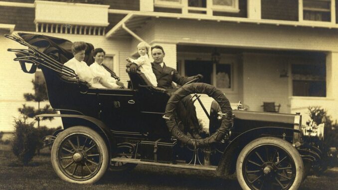 What Crypto Can Learn From Early Automakers' Struggle for Acceptance