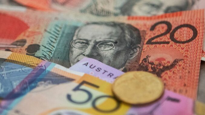 Australian Man Who Spent $6.7M Erroneous Crypto.com Refund Faces Theft Charges, Guardian Reports