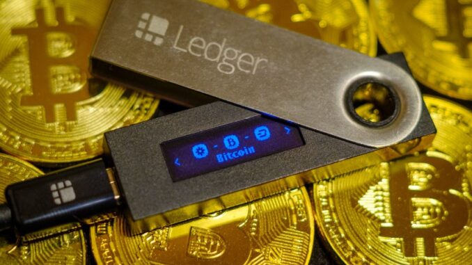 Ledger and Coinbase forge integration to streamline crypto purchases
