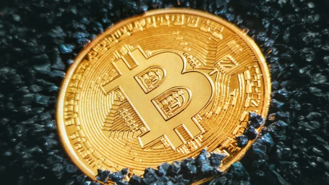 End Of The Road For Bitcoin? Analyst Reveals When Price Will Crash To $50,000