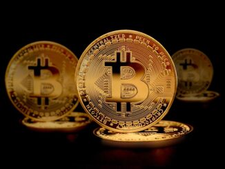 Bitcoin Hidden Setup — Triangle Support, Inverse H&S Signal A Powerful Reversal