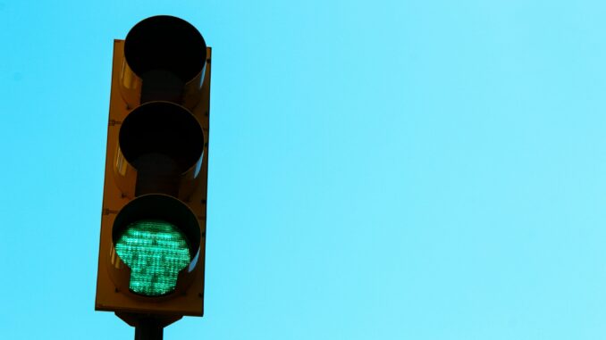 Saylor Signals New Purchase As His Favorite Indicator Returns