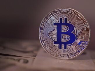 Tether Makes Bold Reserve Pivot Toward Bitcoin And Gold As Treasury Holdings Decline