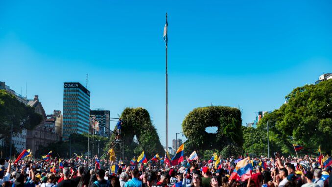 Bitcoin Enters Pensions: Millions Of Colombian Workers To Get Access