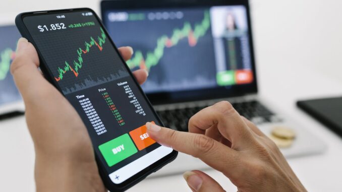 Who Is Really Selling Bitcoin? Analyst Uncovers The On-chain Dynamics 