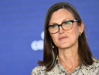ARK Invest’s Cathie Wood forecasts lower inflation, rallying dollar driven by AI deflation