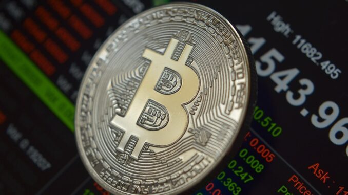 Bitcoin Uptrend Remains Alive Despite Bearish Pressure Below $78,800