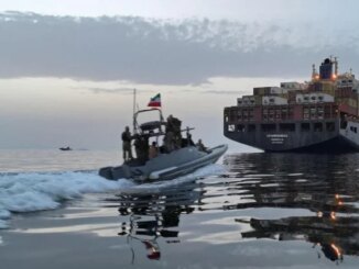 US sanctions firms and individuals over Iranian oil shipments to China